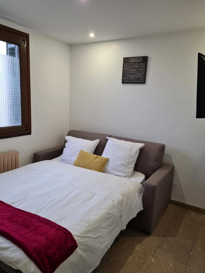 Studio Entierement Equipe Avec Veranda Commune Neuilly-sur-Marne Ngoại thất bức ảnh